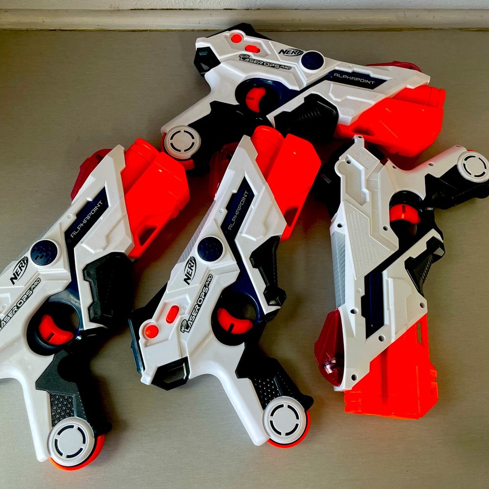 Lot of Four Nerf gun Laser tags
